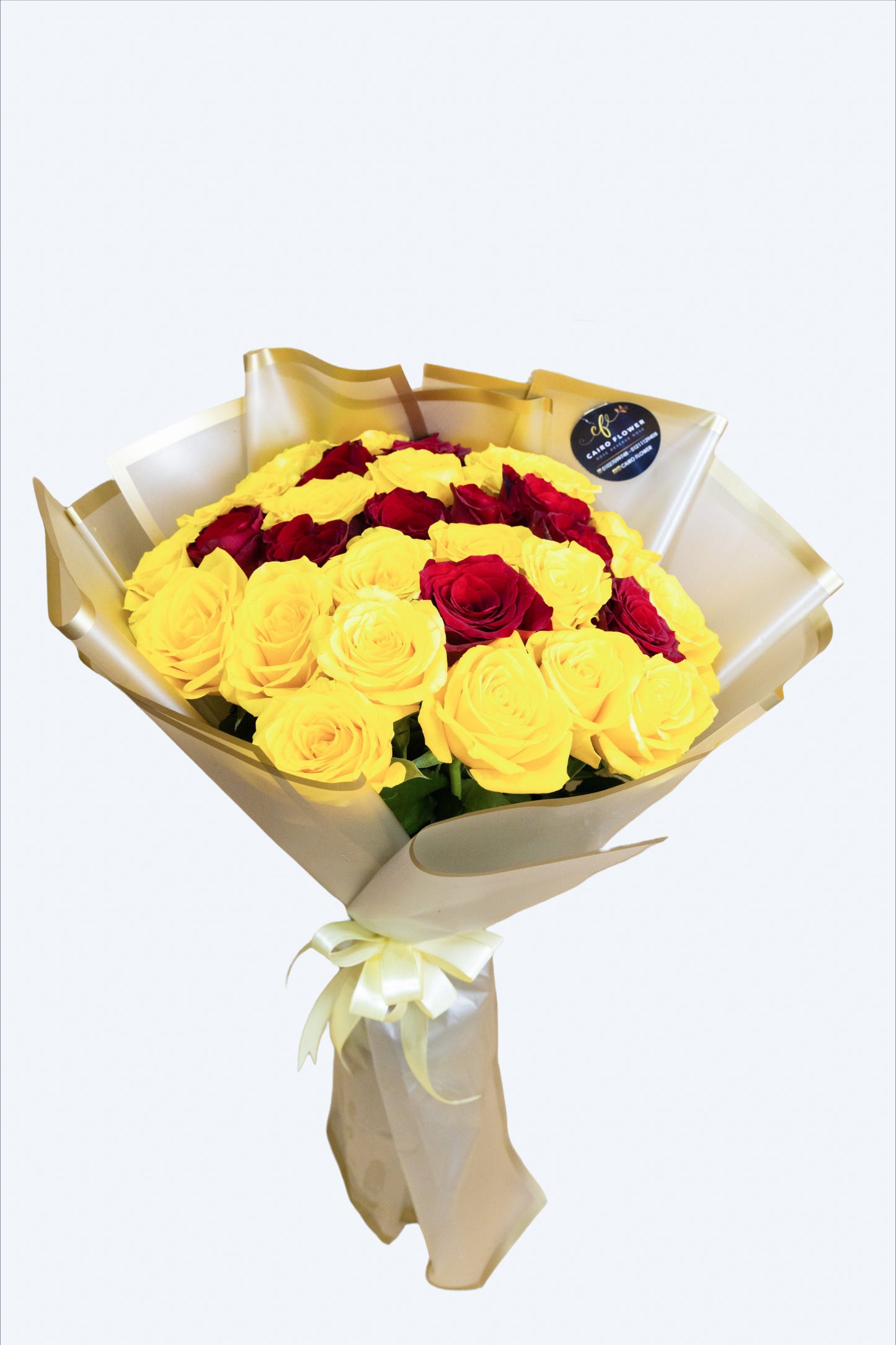 Sunshine & Passion – Yellow and Red Rose Bouquet