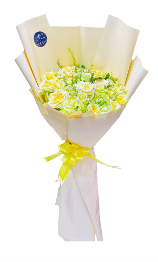 "Sunshine Vibes" – Yellow Rose Bouquet