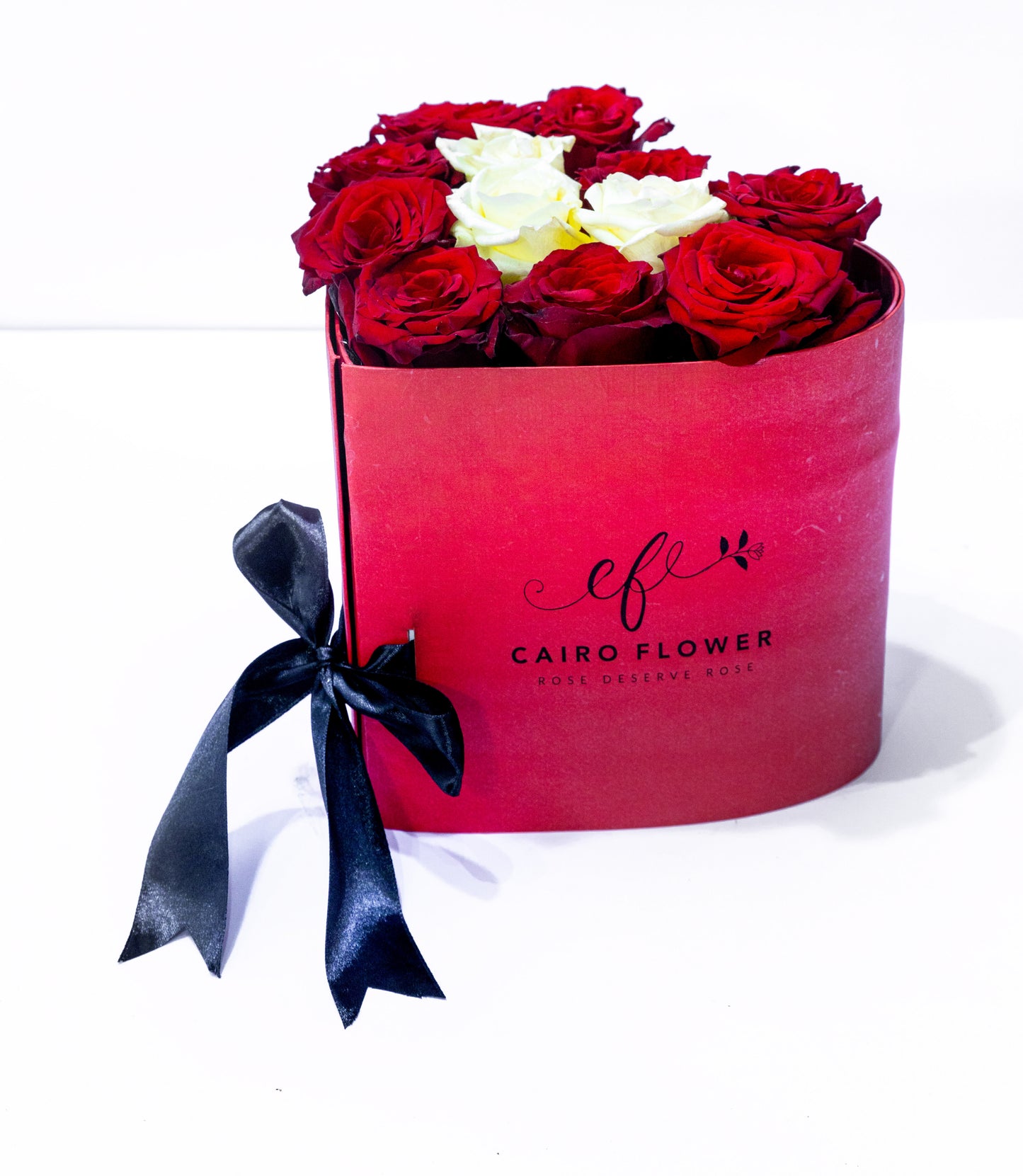 Heartfelt Elegance Gift Box – Roses, Chocolates & Perfume
