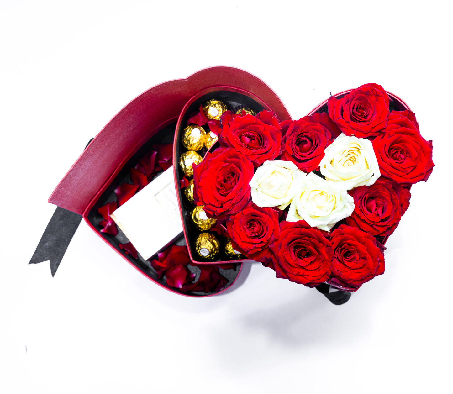 Heartfelt Elegance Gift Box – Roses, Chocolates & Perfume