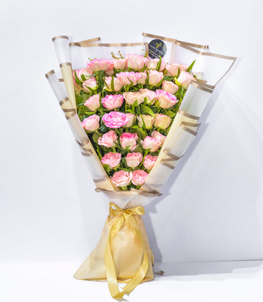 Blush Charm – Pink Rose Bouquet