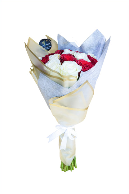 Classic Love – Red & White Rose Hand Bouquet